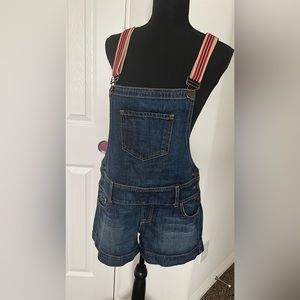 collection of denim overalls, casual look.